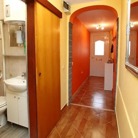 Comfy Studio Piran Cime