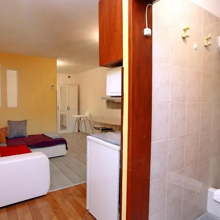 아파트 Comfy Studio Piran Cime 피란